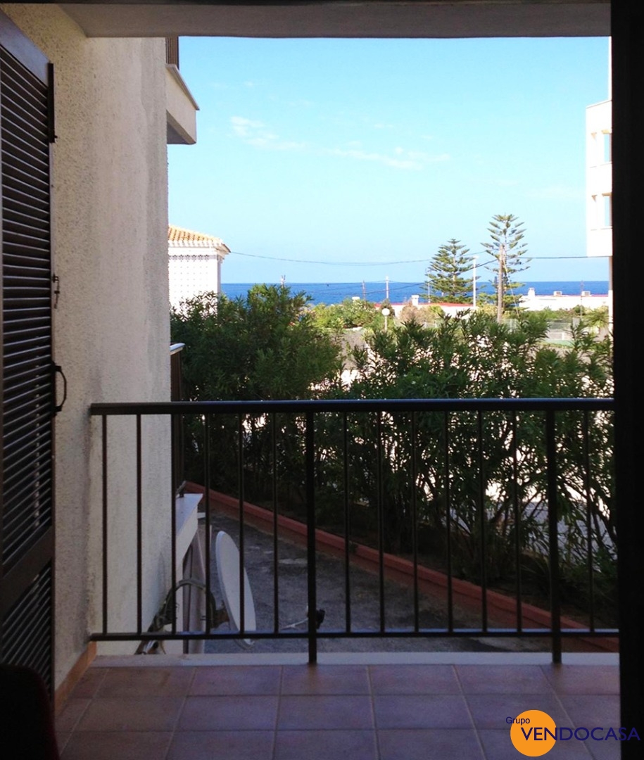3 bedroom apartment with seaview